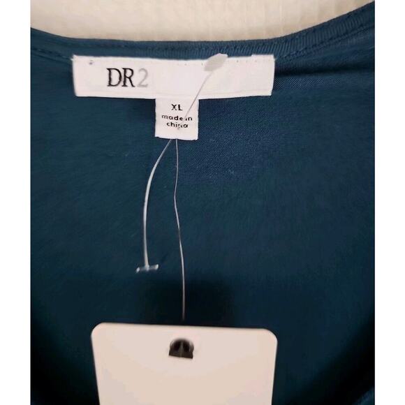 DR2~Woman Sz XL~ Dark Green Pleated Puff Satin Sleeve V-Neck Knit Top Blouse NWT - Picture 2 of 12